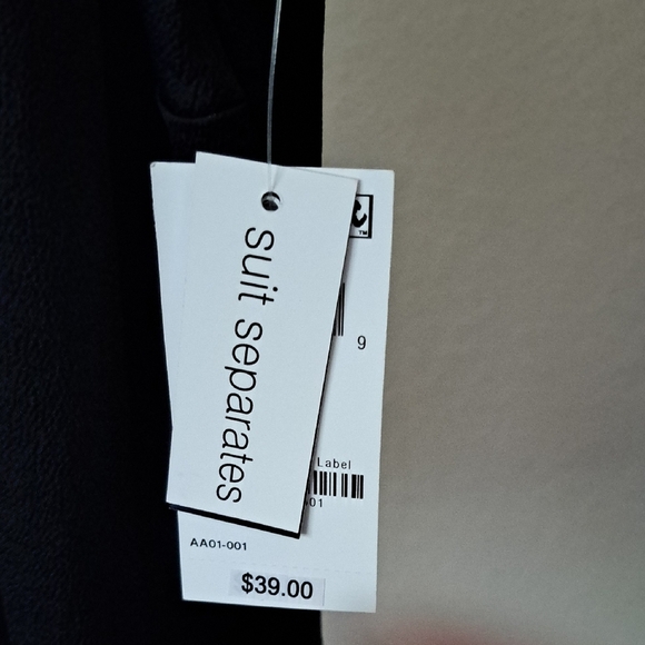 Black Sleeveless Camisole with Strappy Back - Picture 10 of 16